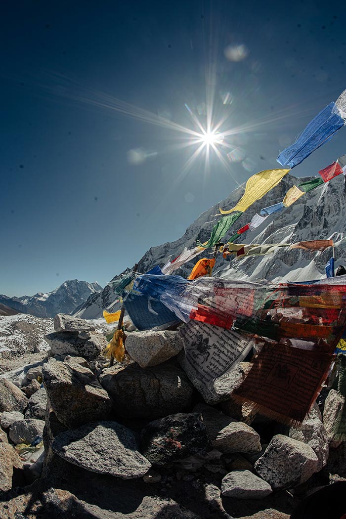 himalaya-banderas-700